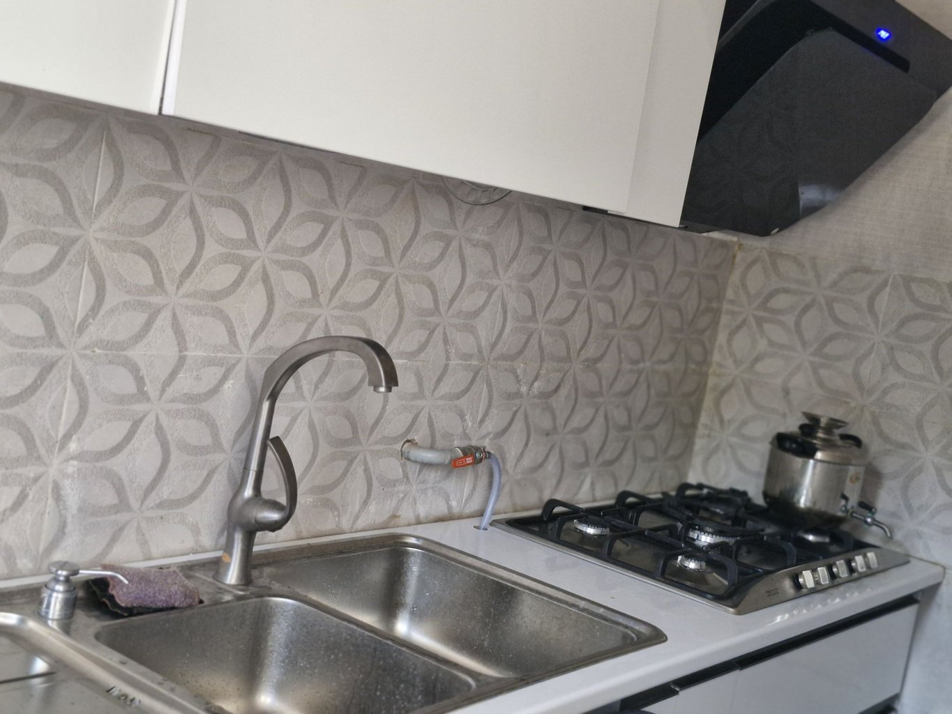 سوئیت یک خوابه مانلی همکف