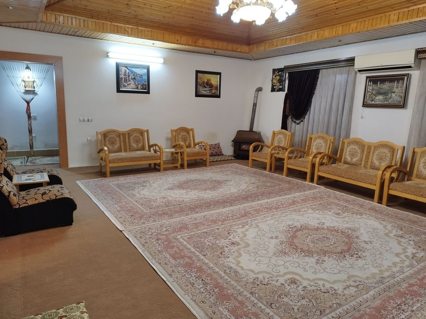 ویلا دوخوابه ساحلی رویای شیرین - پذیرایی۱