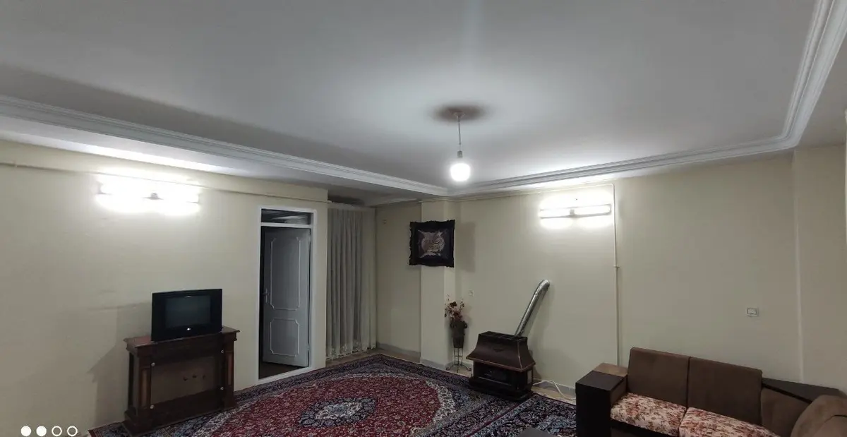 یک خوابه زنگان - پذیرایی