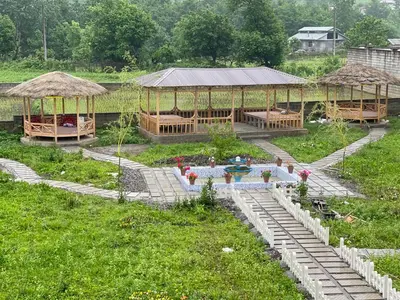 کلبه فلت پای کوه دران ۱