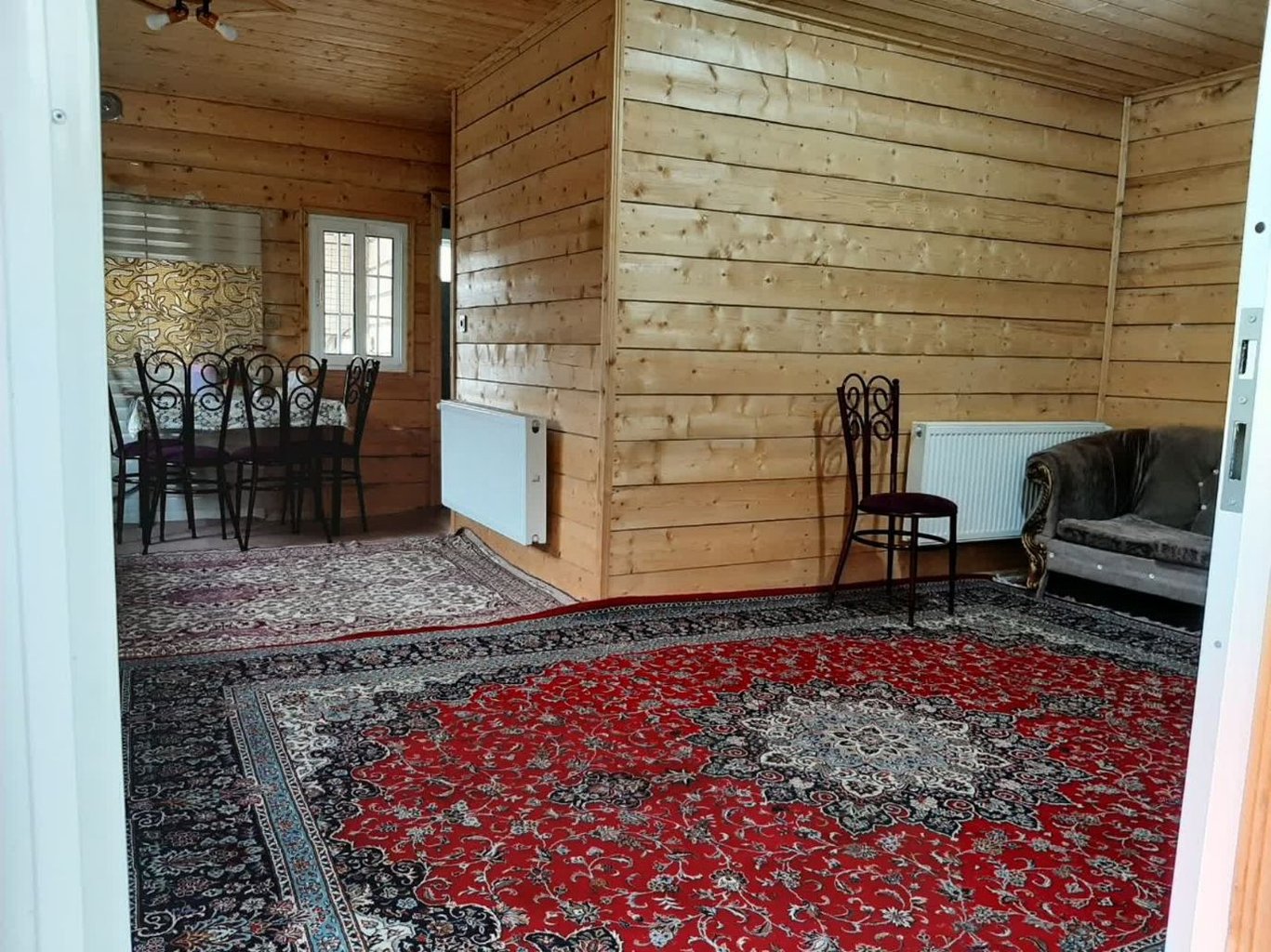 یک خوابه چوبی جنگلی مهدی