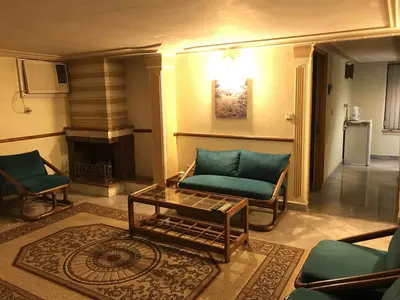 سوئیت یک خوابه ایرونی