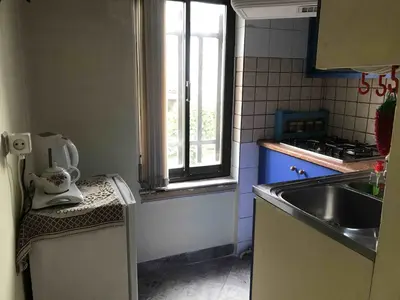 سوئیت یک خوابه ایرونی