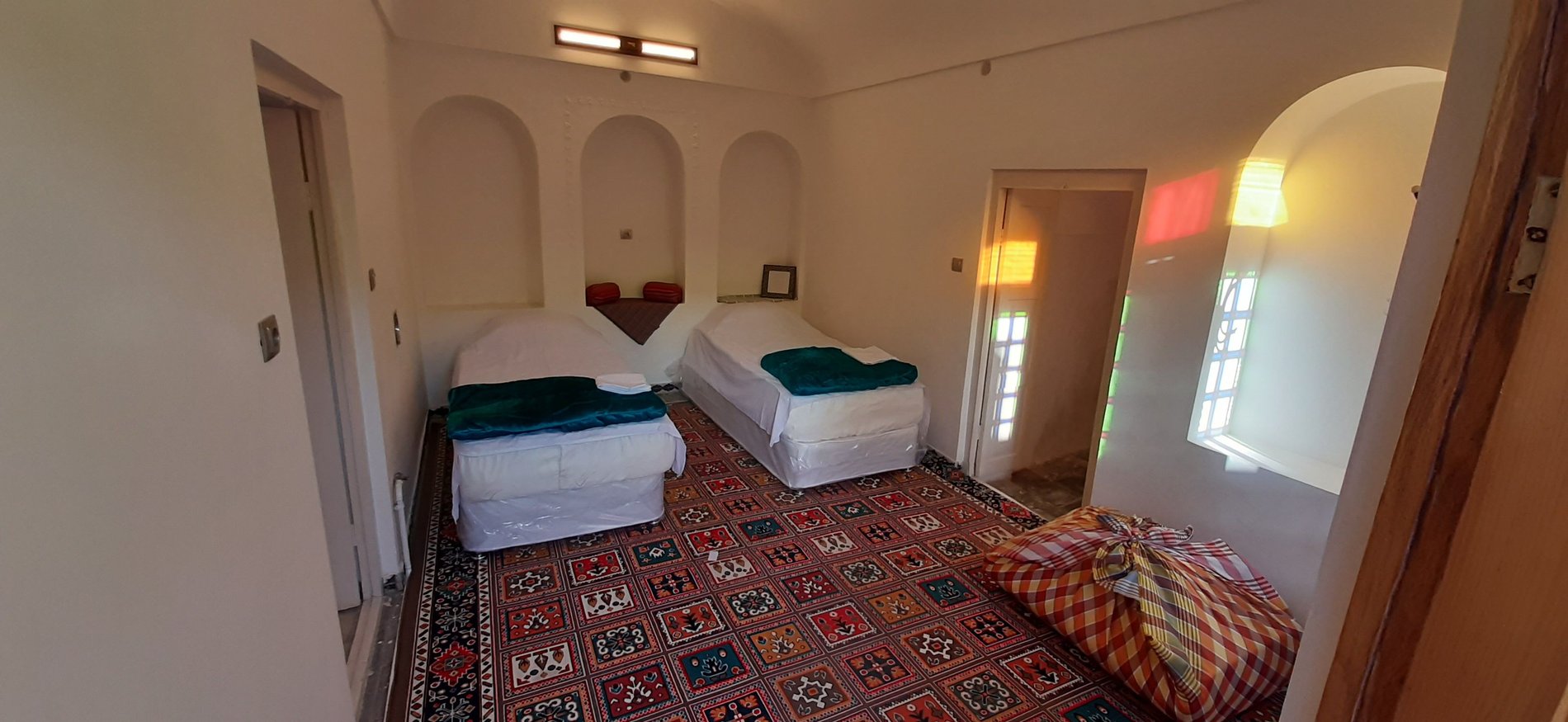 بومگردی دوخوابه چارتاق واحد 1