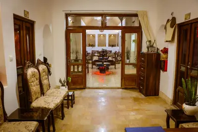 بومگردی اسفندیار - واحد ۱۰۱