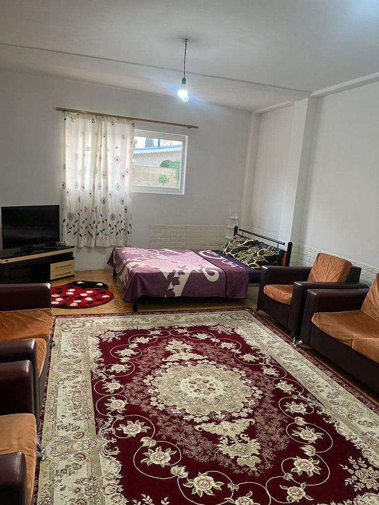 سوئیت فلت گلور 1