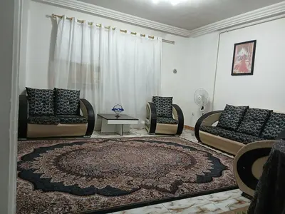 آپارتمان دوخوابه امیر 8