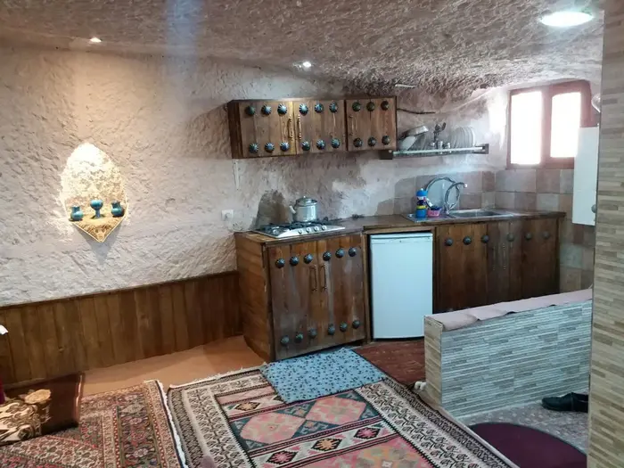 اقامتگاه سنتی یک خوابه لاله سهند