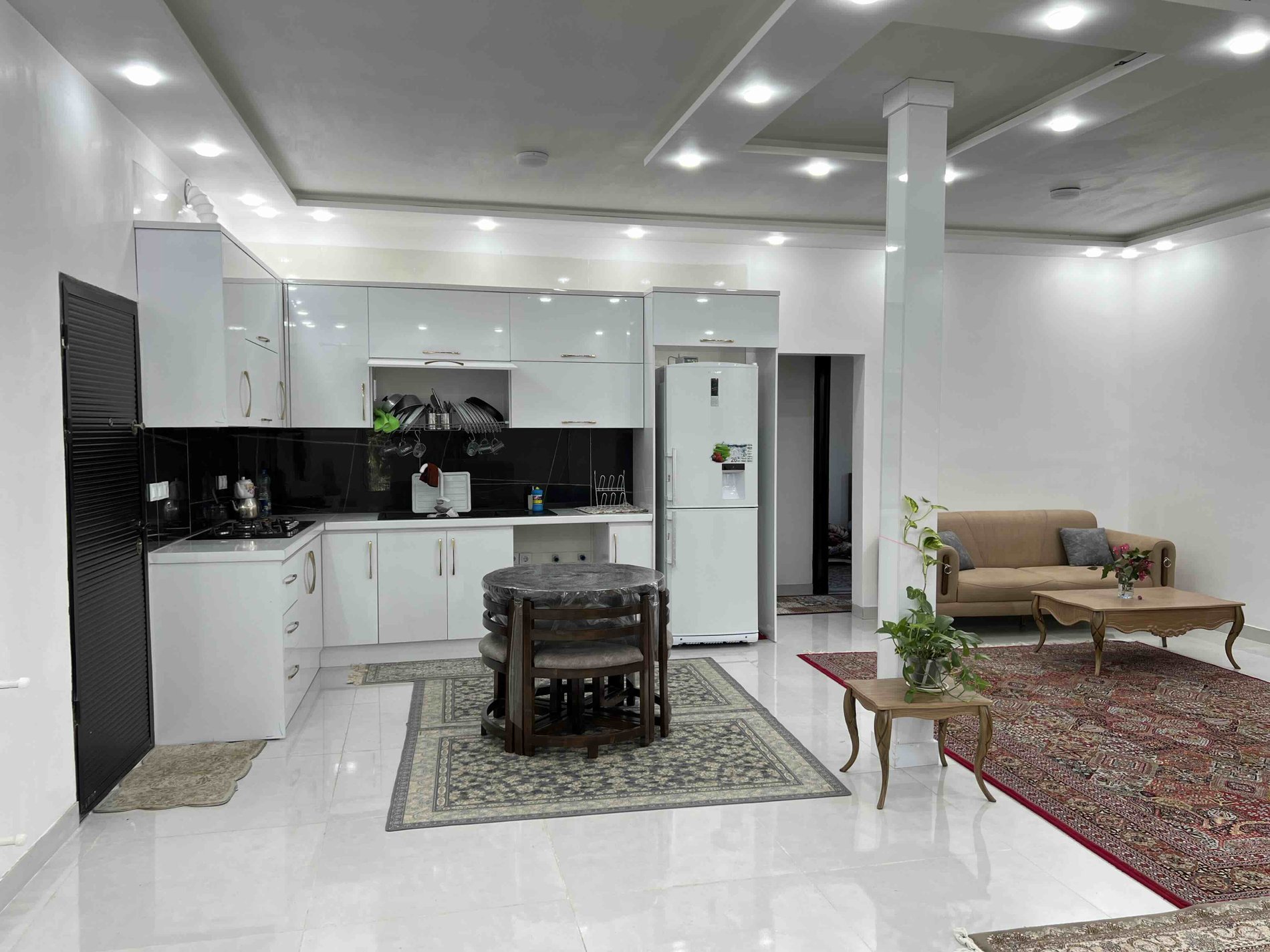 دوخوابه جکوزی دار کارون