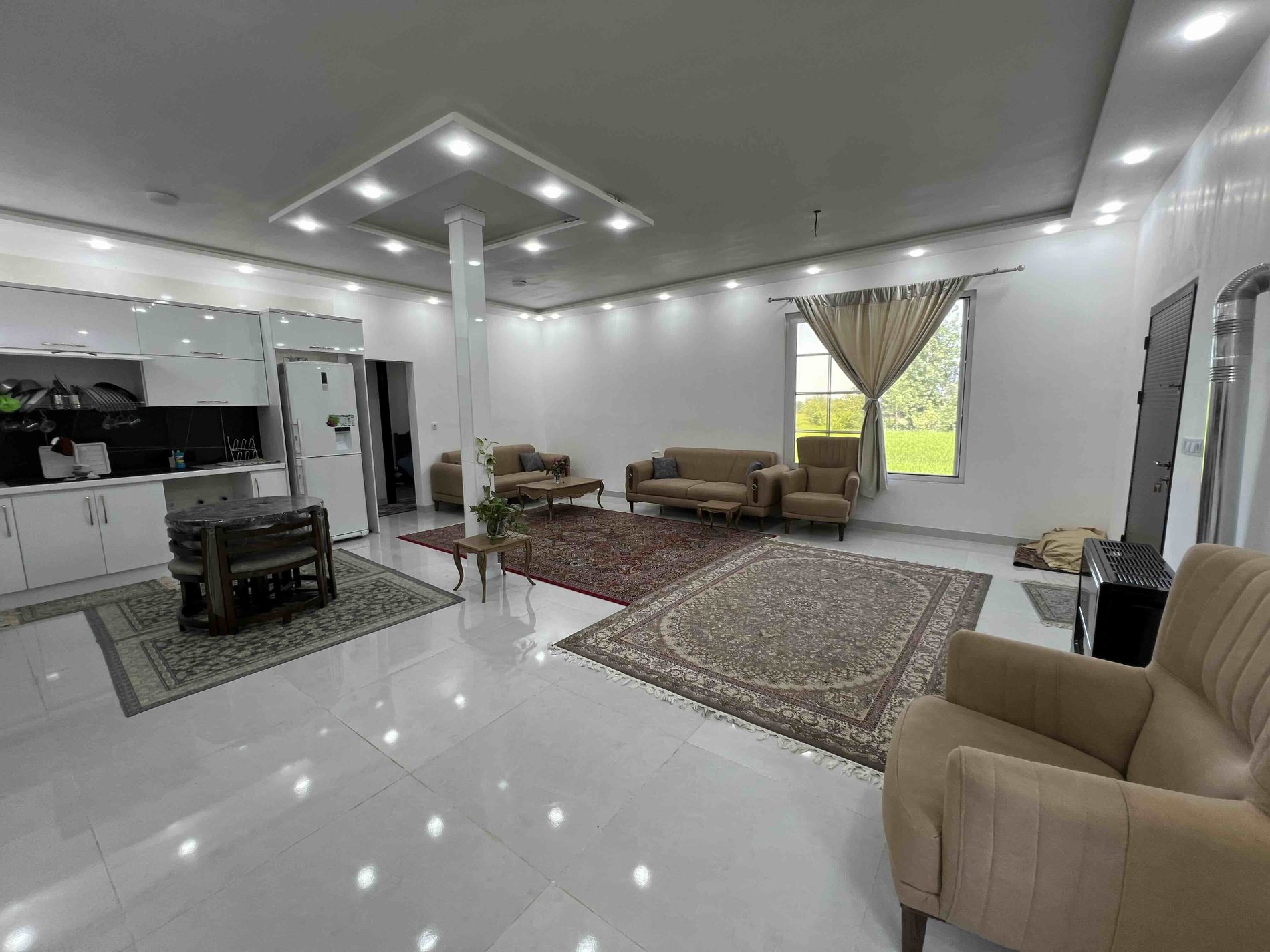 دوخوابه جکوزی دار کارون