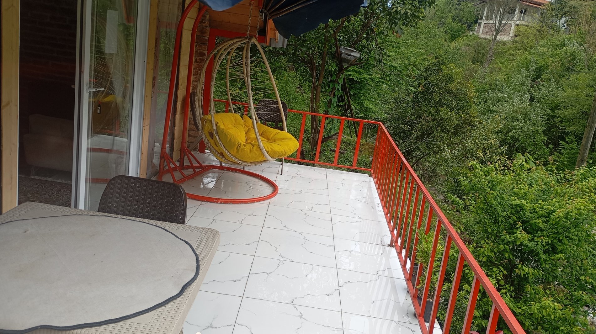 کلبه یک خوابه سوئیسی عشق