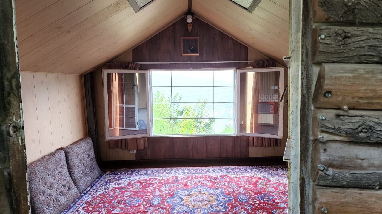 کلبه یک خوابه درختی سرخکلاتپه