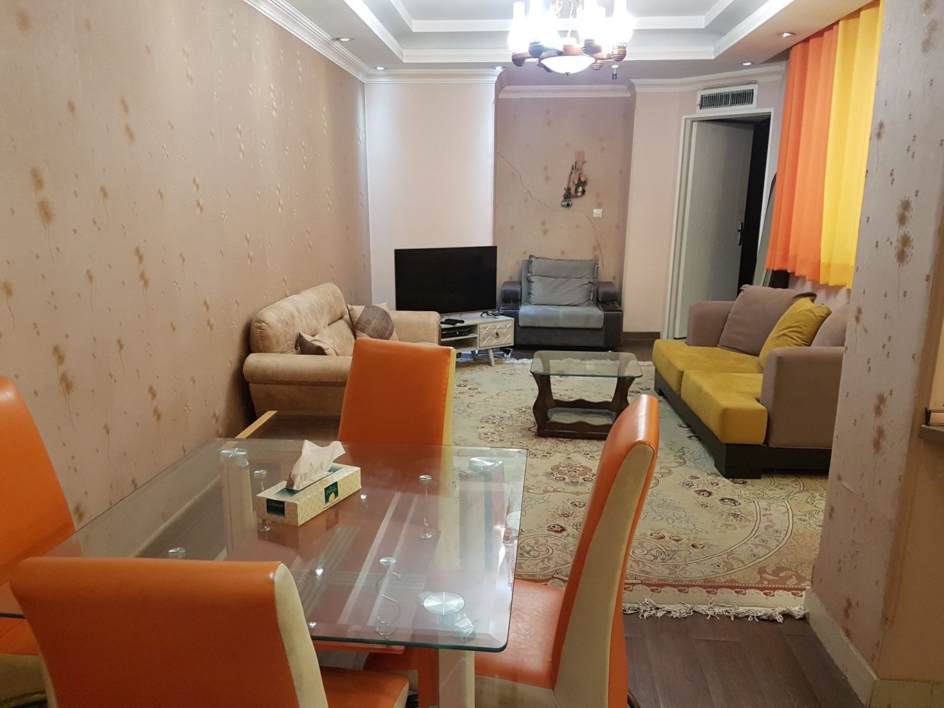 آپارتمان یک خوابه ونوس باغ فیض