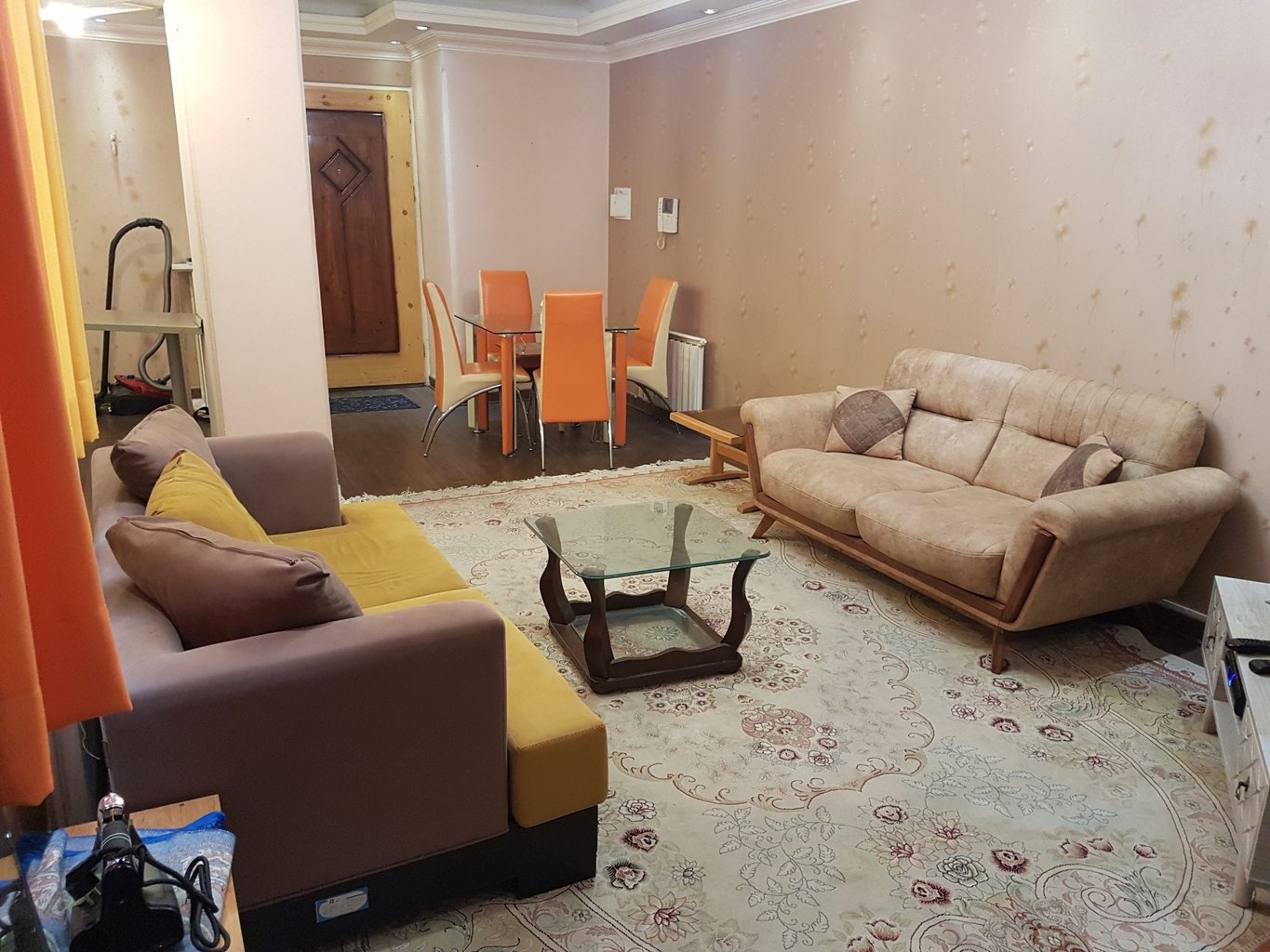 آپارتمان یک خوابه ونوس باغ فیض