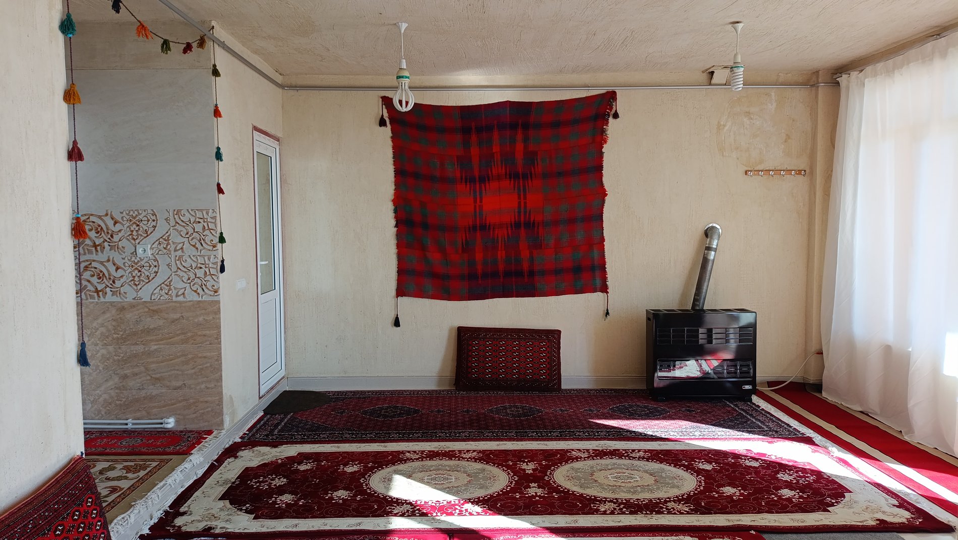 بوم گردی سنتی آریو - واحد 2