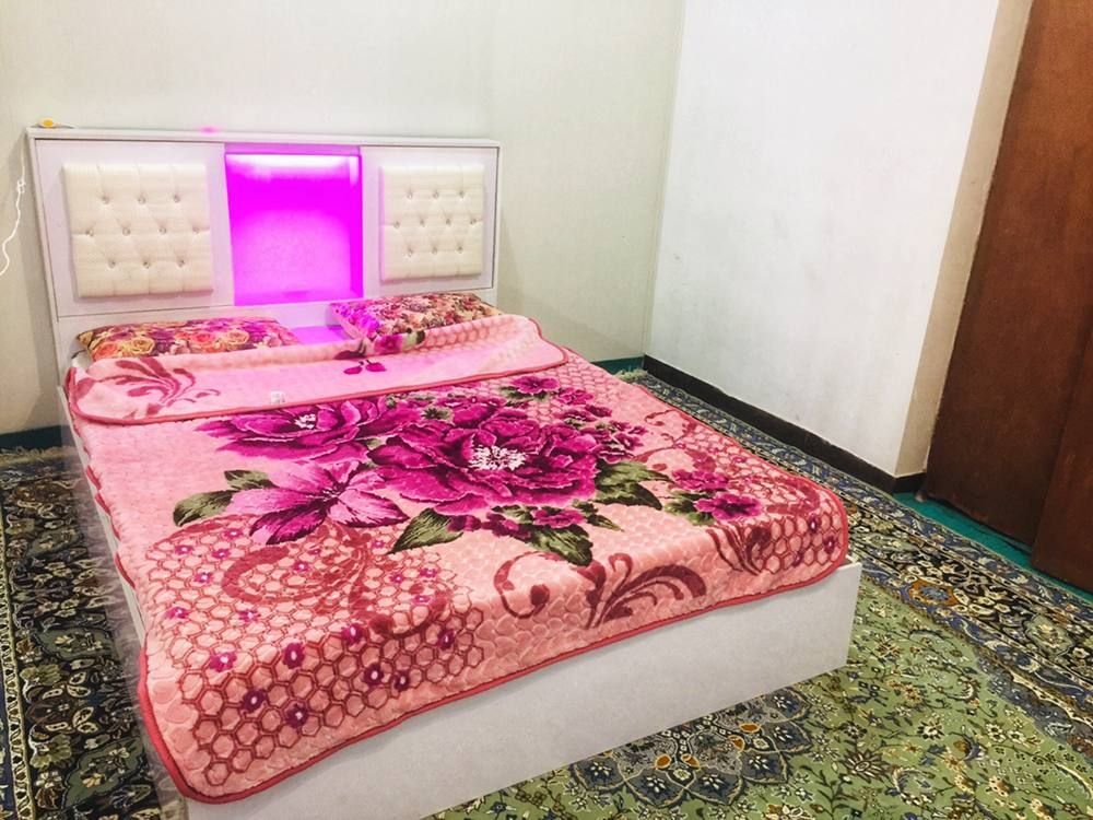 سه خوابه گلکار