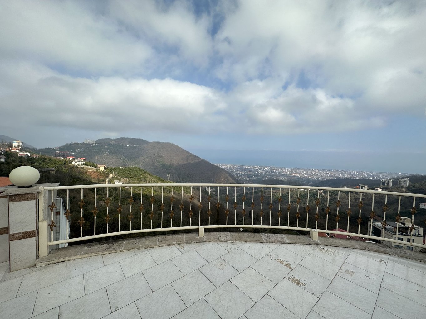 آپارتمان یک خوابه چشم انداز - منطره ساحلی 