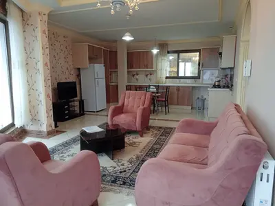 آپارتمان یک خوابه جنگلی چشم‌انداز