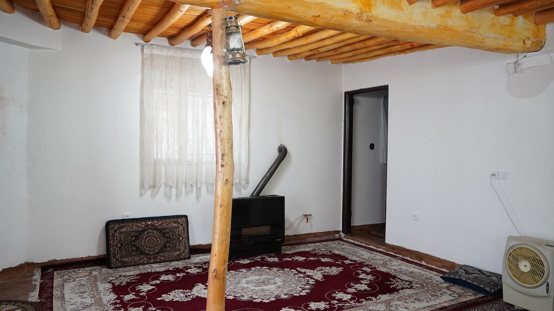 کلبه یک خوابه جنگلی شوان