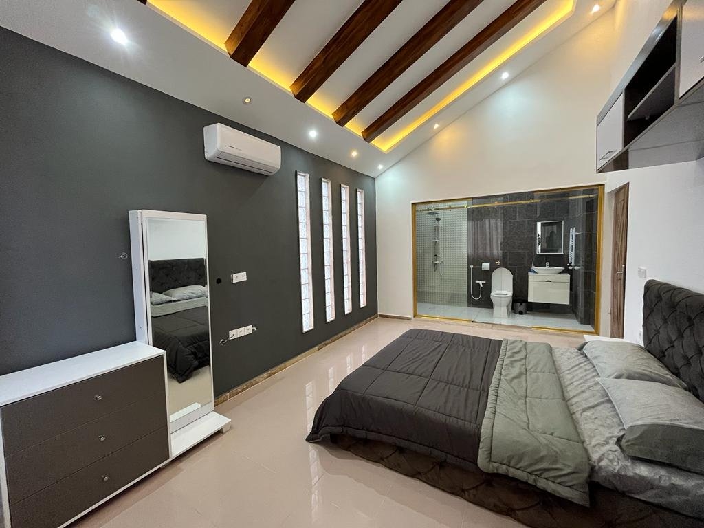 ویلا ویلا استخردار در شهرک خصوصی