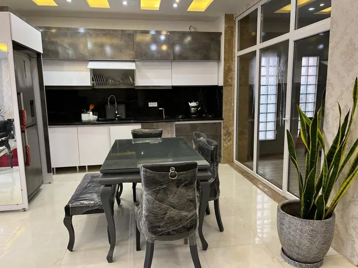 ویلا ویلا استخردار در شهرک خصوصی