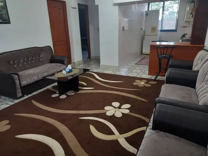 سوئیت فلت مادر