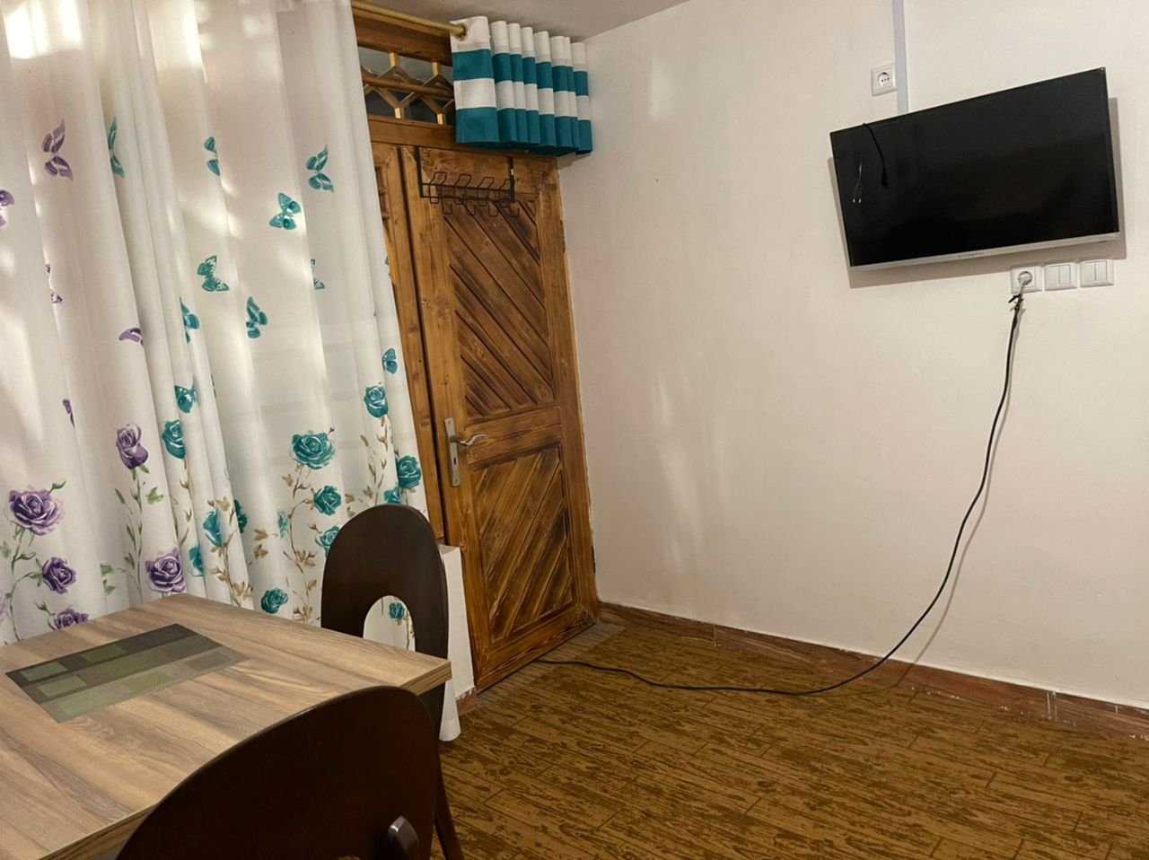 مجتمع اقامتی سفره سبز - واحد قاصدک