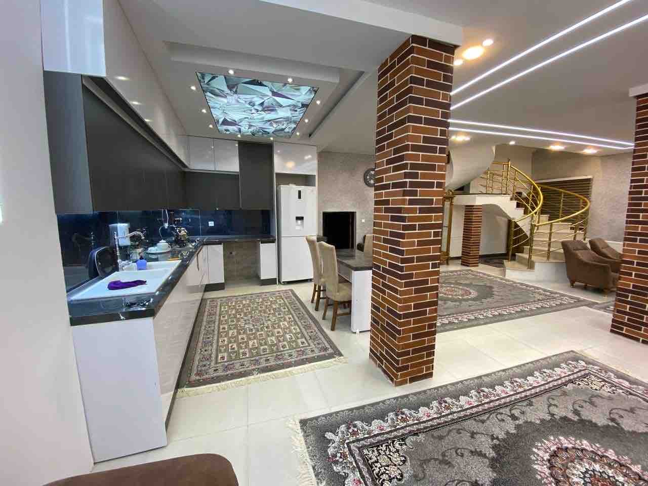 ویلا سه خوابه استخردار آبگرم کاخ