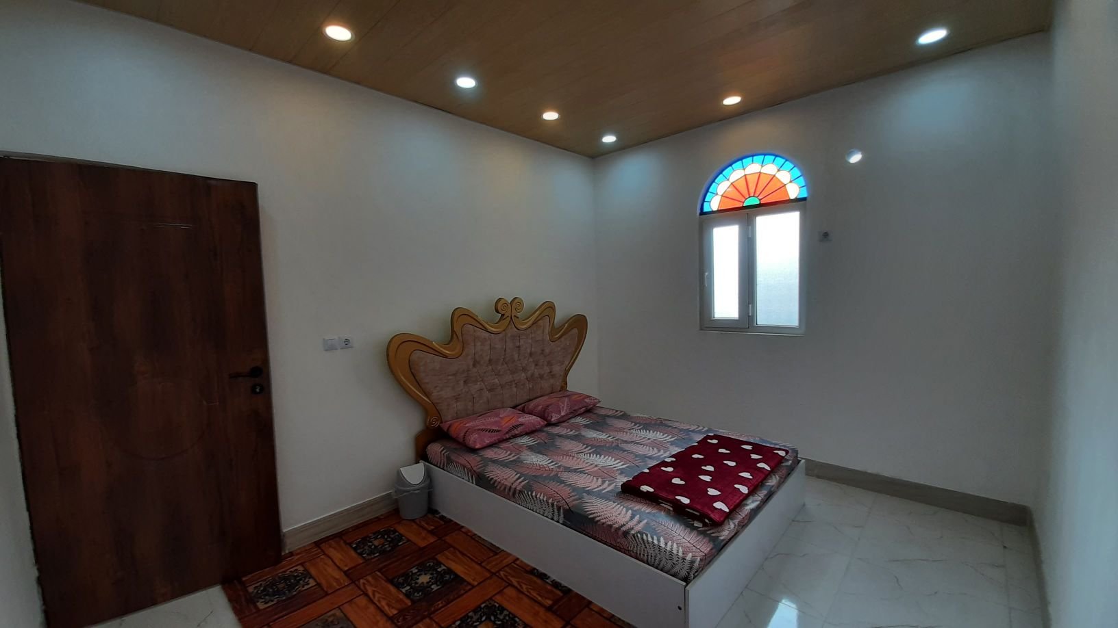 سوئیت یک خوابه رافائل 1