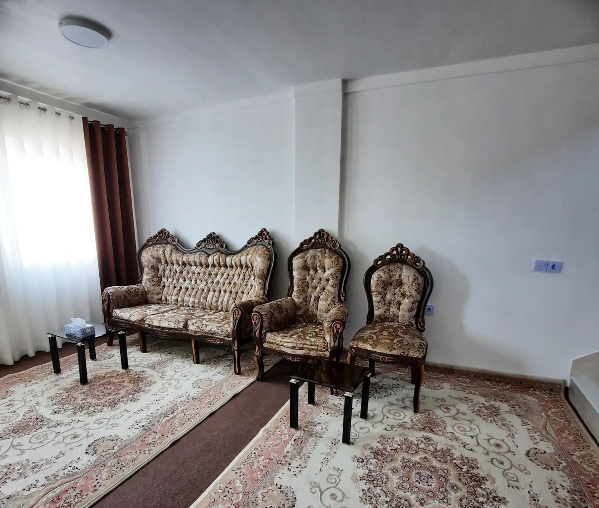 ویلا دوخوابه روستایی تی تی