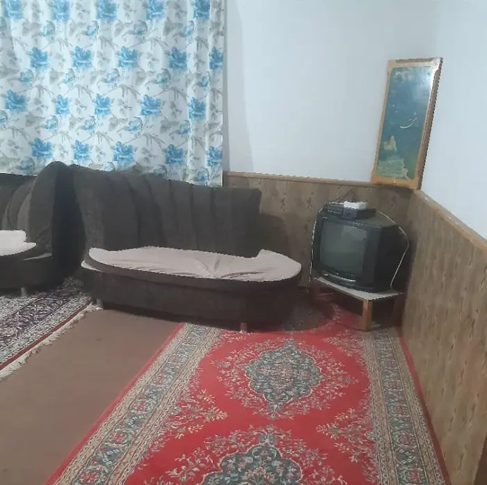 مجتمع اقامتگاهی یک خوابه شکری - واحد طبقه سوم