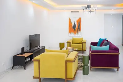 آپارتمان دوخوابه طرشت اکبری واحد 10