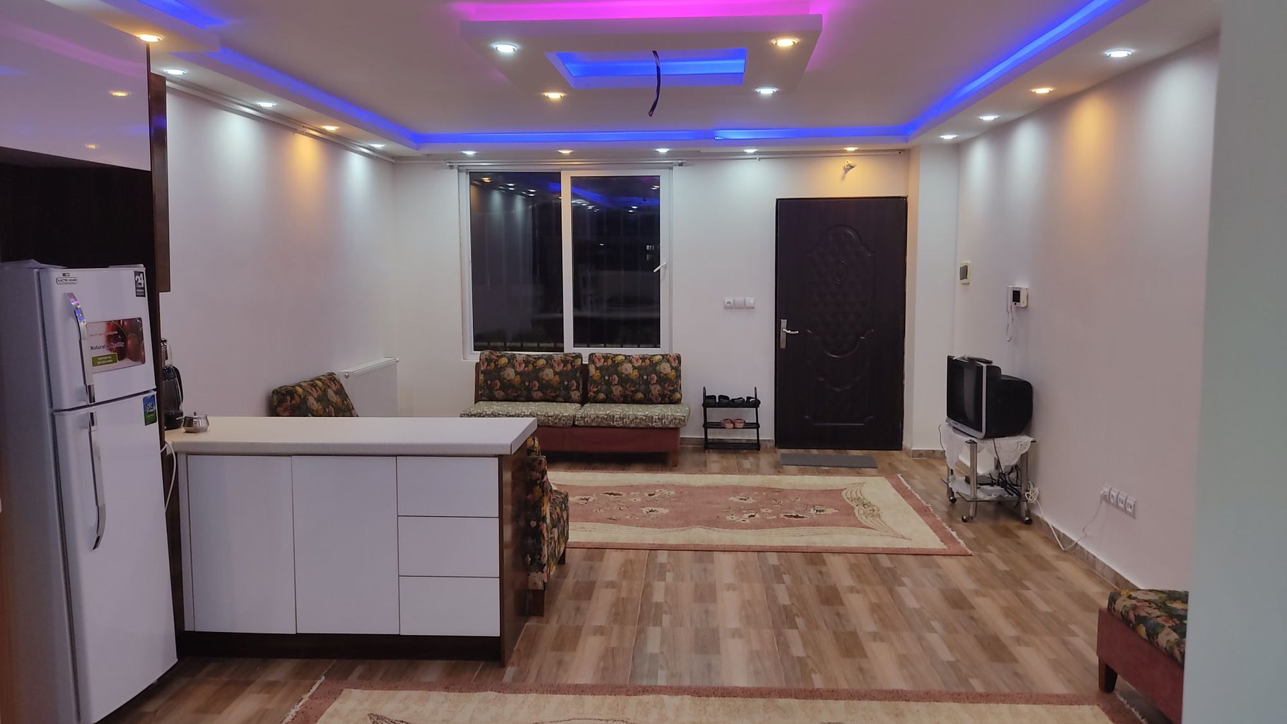 یک خوابه ساحلی امیرآباد 1