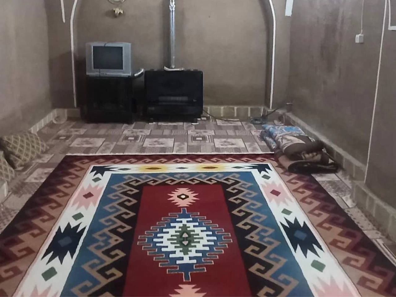 بوم گردی مهروماه - واحد ۶