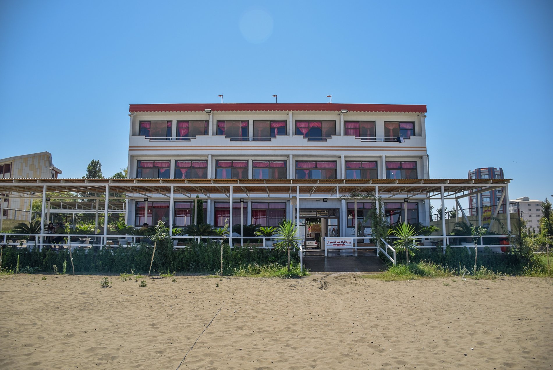 سوئیت فلت ساحلی امیرسرا - واحد 302