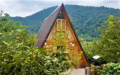 کلبه یک خوابه سوئیسی افشین لفور