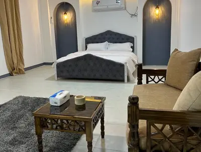 سوئیت فلت آرامون 8