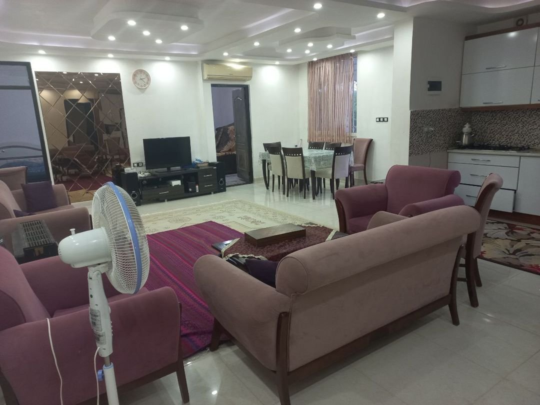 سه خوابه باغ گوراب ورزل