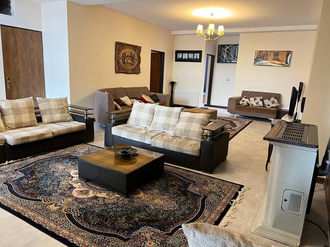 ویلا هفت خوابه استخردار آبگرم عمارت پارسیان