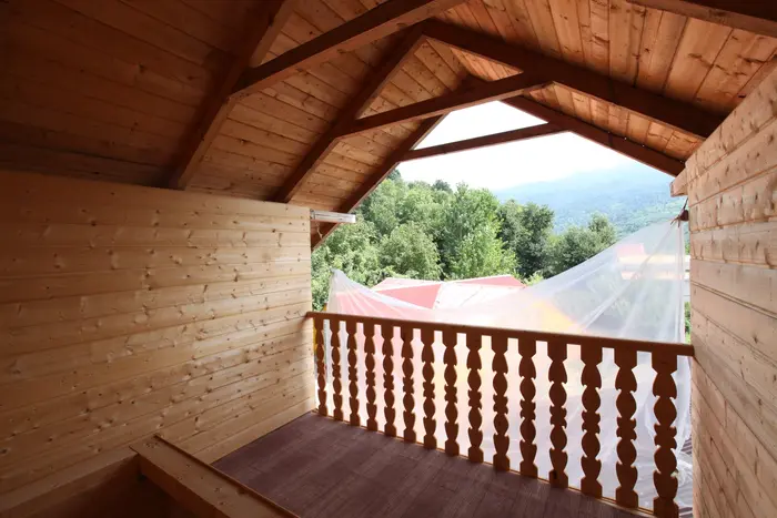 بوم گردی دنج - واحد 8