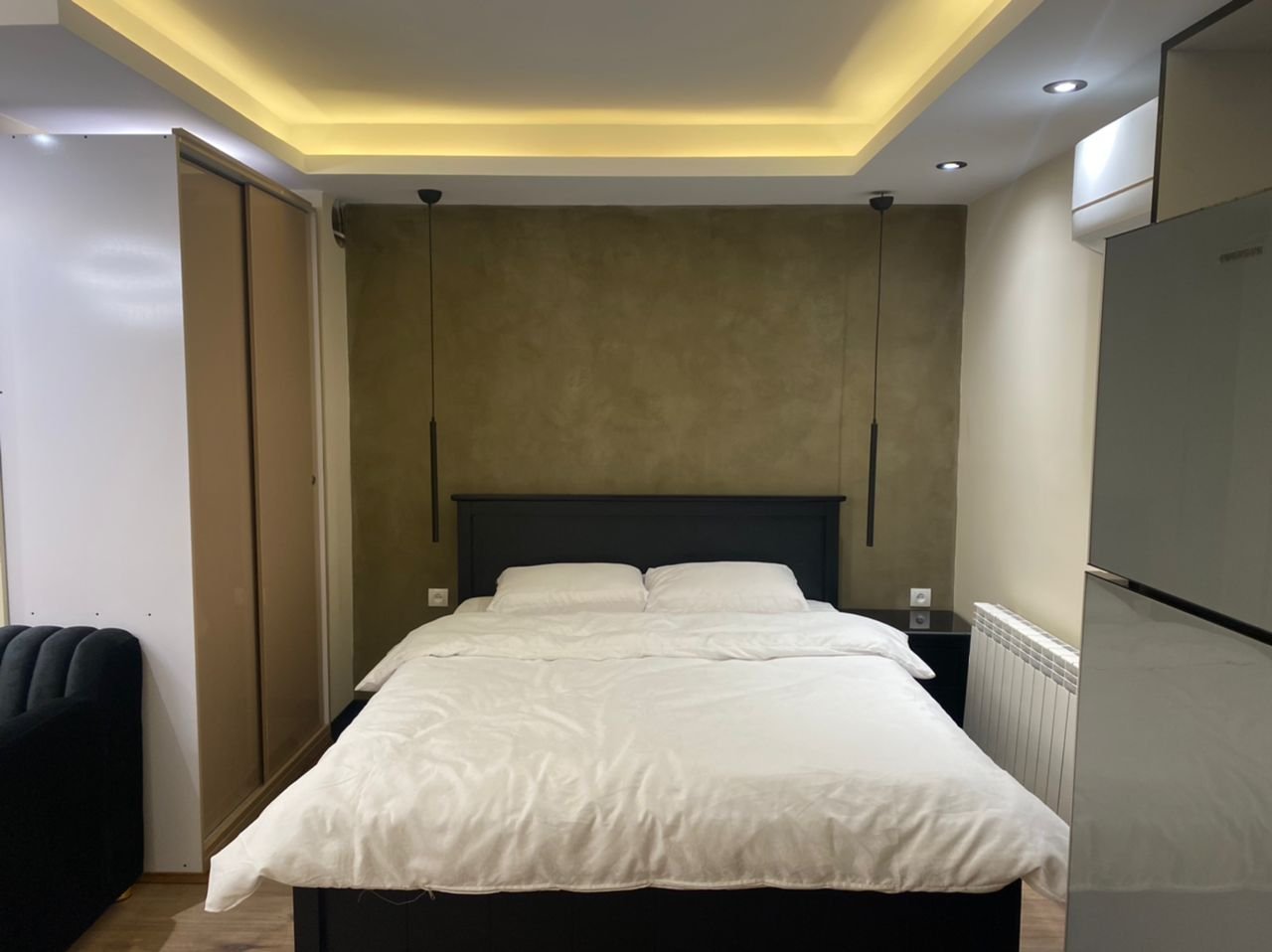 سوئیت فلت بنفشه زعفرانیه