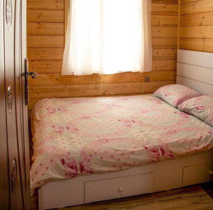 کلبه یک خوابه آناهید