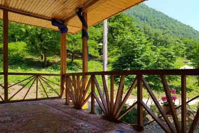 کلبه دوخوابه چوبی جنگلی شالما 2