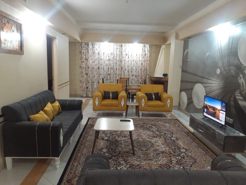 آپارتمان یک خوابه نهم غربی شاهین ویلا