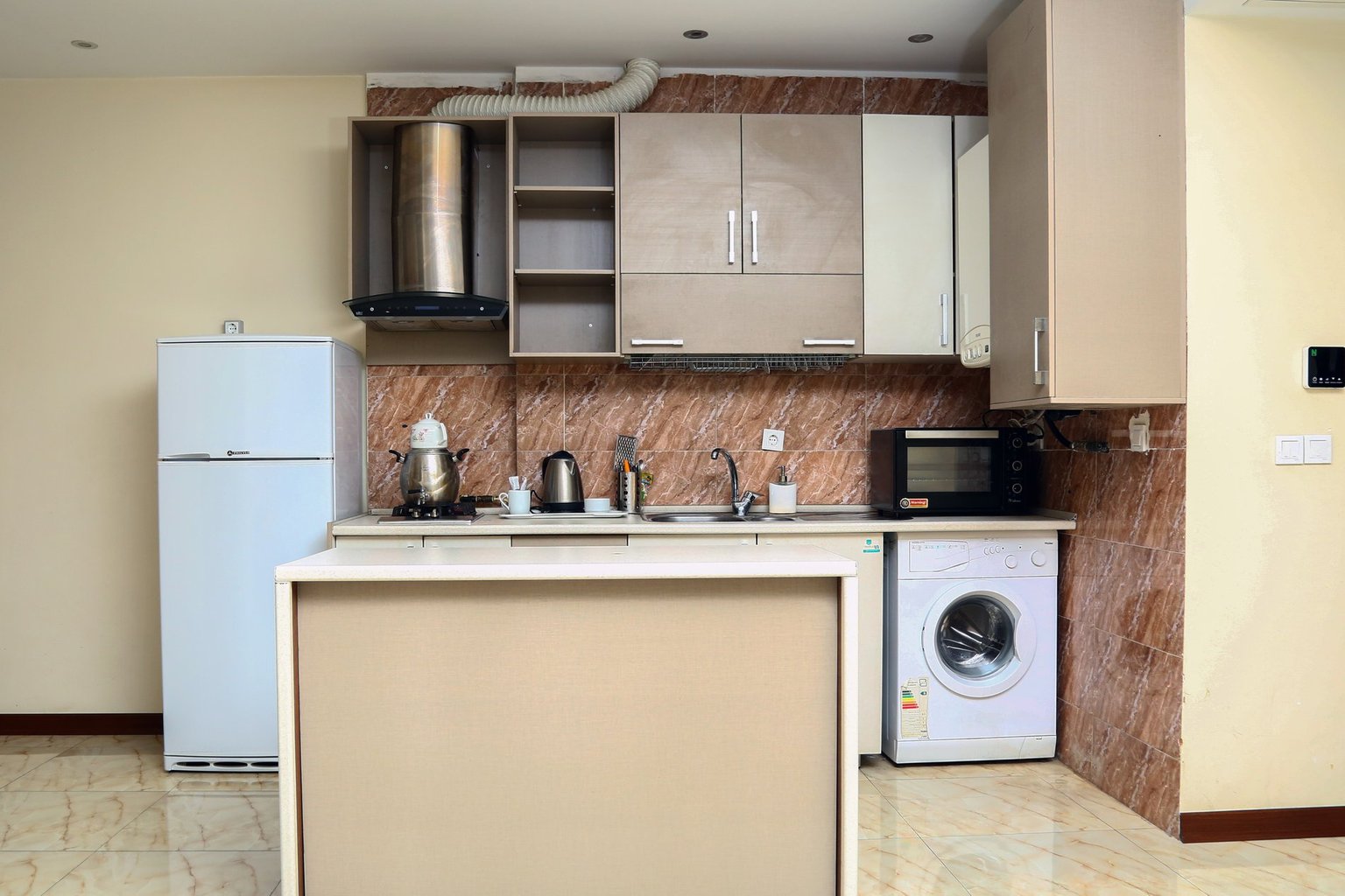 آپارتمان یک خوابه یاس  13