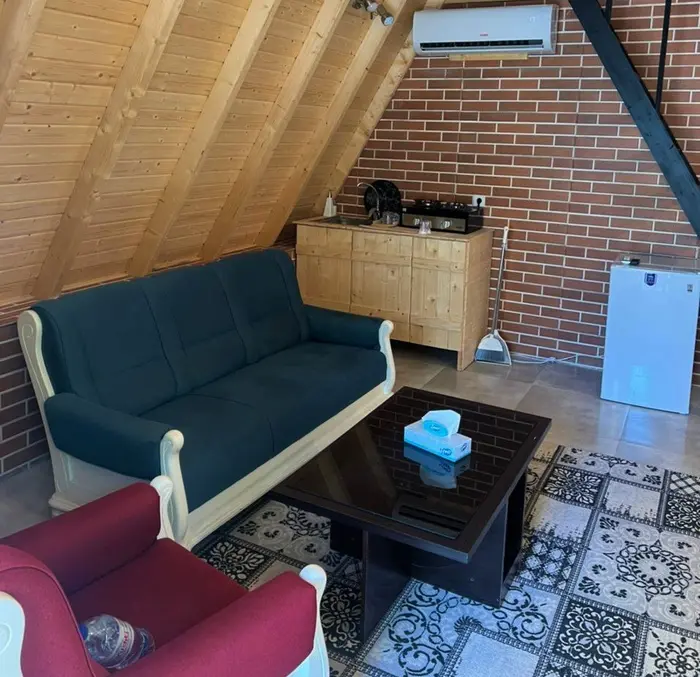 کلبه یک خوابه سوئیسی ساحلی پارسا