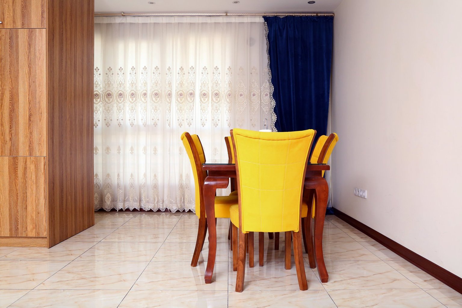 آپارتمان یک خوابه یاس  13