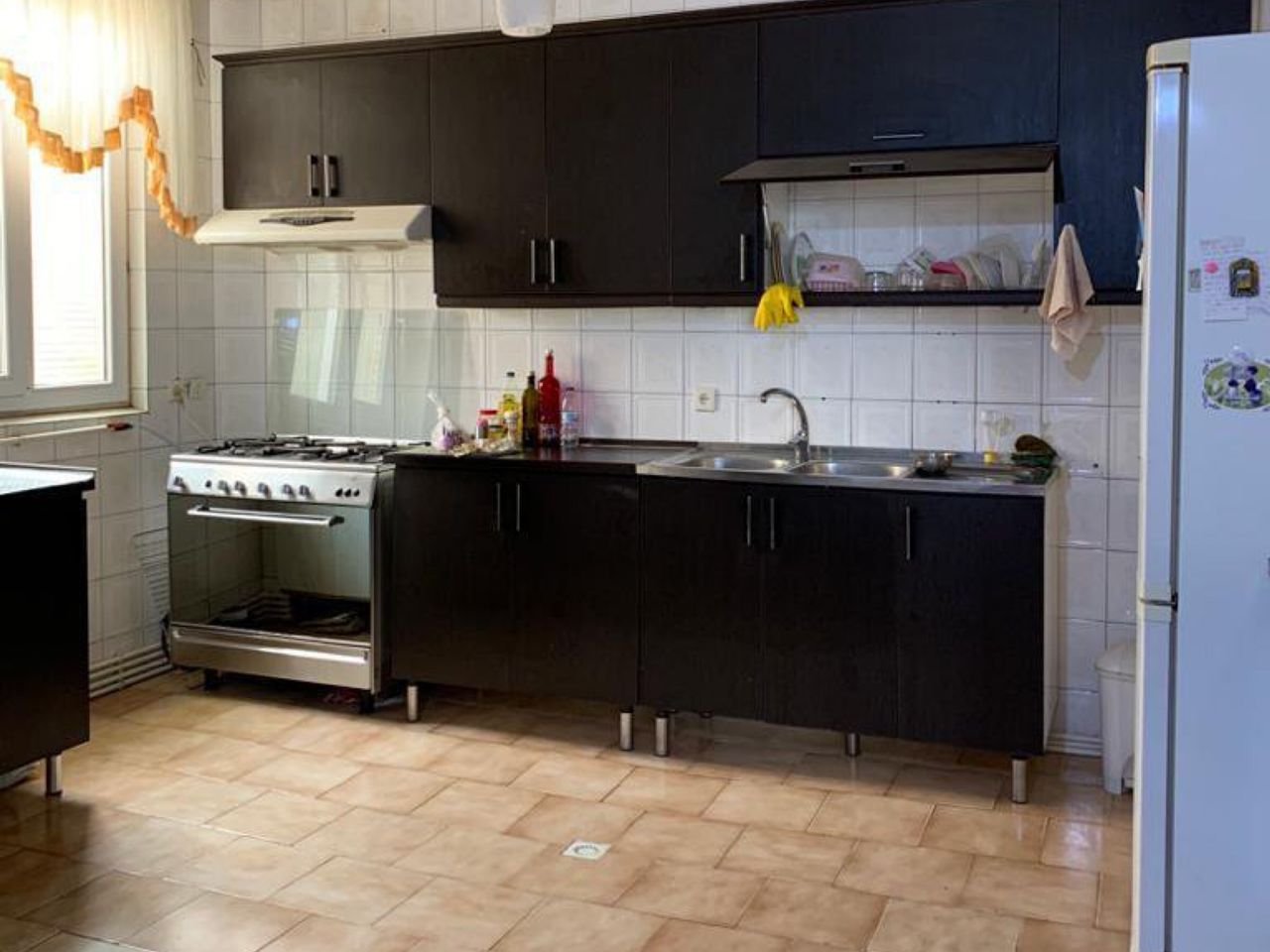 آپارتمان یک خوابه عظیمیه