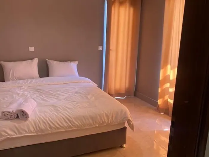 آپارتمان سه خوابه ایوان نوبنیاد ۵