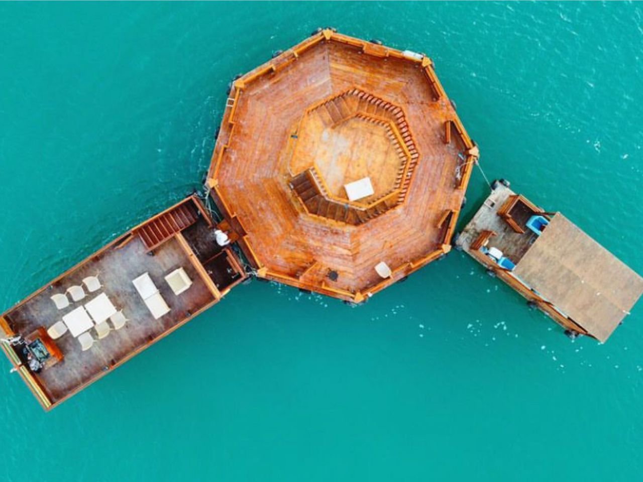 کلبه دهکده شناور - واحد استوانه ای